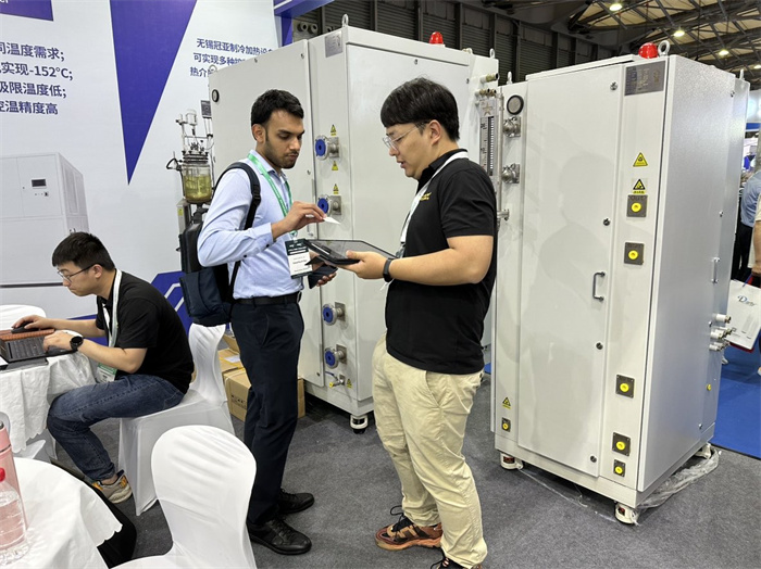 6月19-21日相聚上海 CPHI China【冠亚制冷】W4P06展位-无锡冠亚恒温制冷