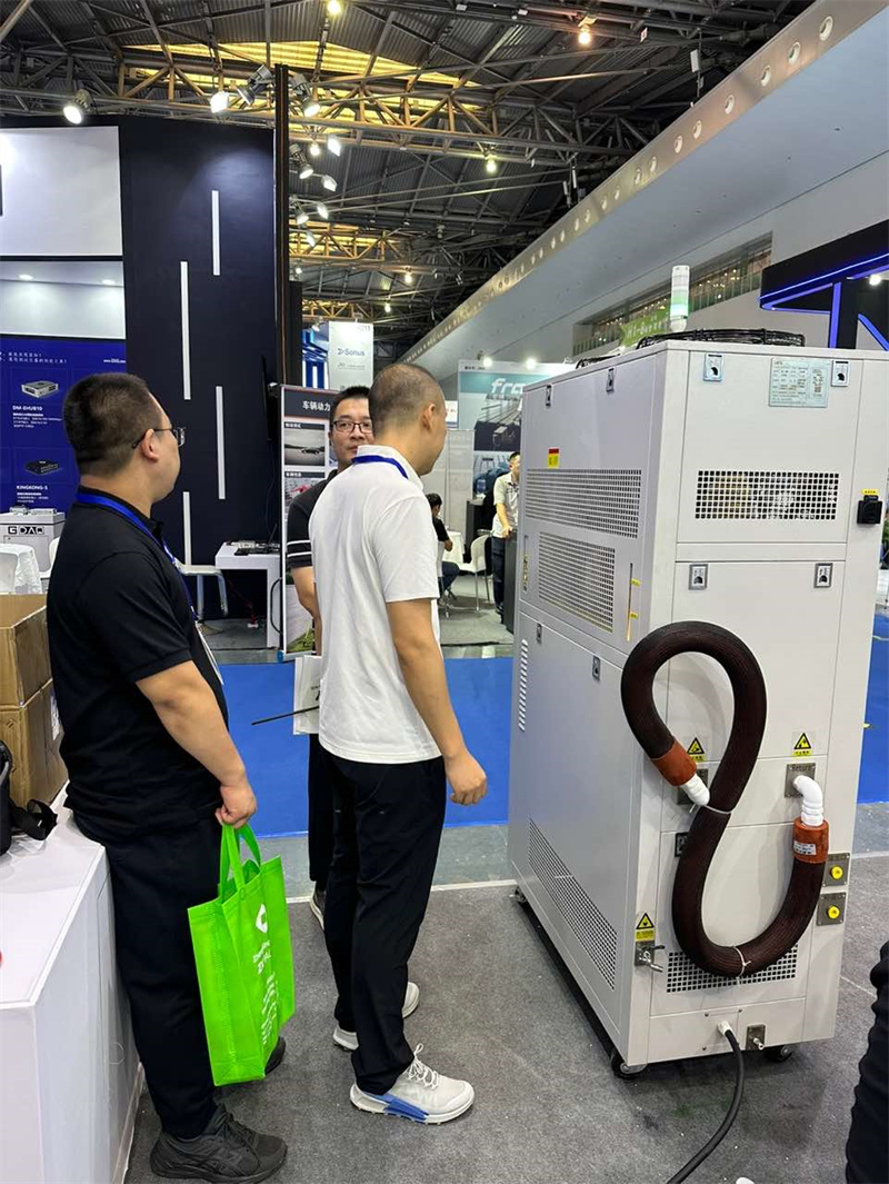 8月9日-11日，相约Testing Expo China上海世博展览馆【2010】展位-无锡冠亚恒温制冷