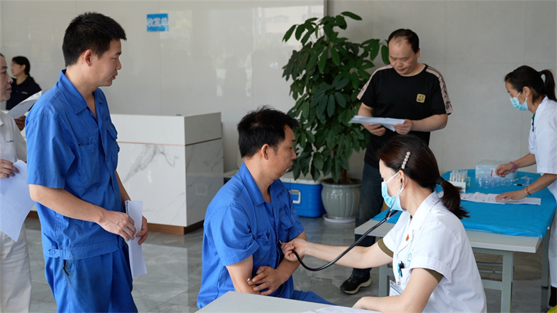 健康守护，暖心相伴 | 冠亚恒温组织开展2025年度员工健康体检-无锡冠亚恒温制冷