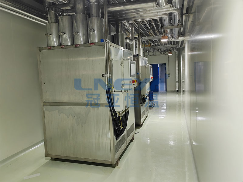 工业冷水机组与冷冻机选型必读:工作原理、适用场景与效率边界全解析-无锡冠亚恒温制冷 工业冷水机组与冷冻机选型必读:工作原理、适用场景与效率边界全解析-无锡冠亚恒温制冷